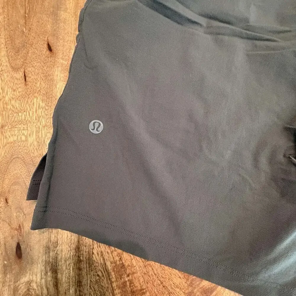 Lululemon Shorts Mens Medium Black License To Train 7 Inch Inseam Athletic
